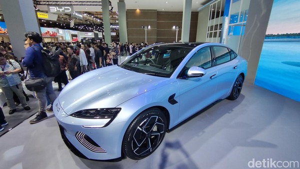 Bagaimana e-Platform Menjadi Dasar Arsitektur Mobil Listrik BYD