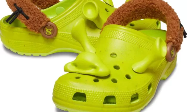 Sandal Crocs Pria Terbaru Yang Bisa Menjadi Pilihanmu Yuk Simak