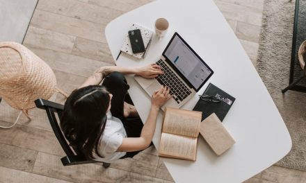 Kunci Hidup Tetap Seimbang Di Tengah Gempuran Era Digital