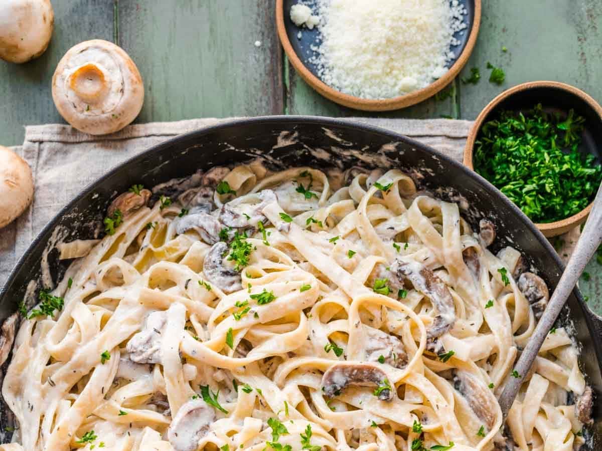 Fettucini Creamy Mushroom